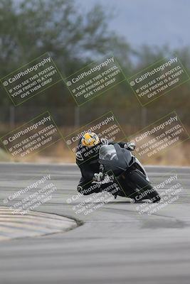 media/Sep-21-2025-Race Pace (Sun) [[98bf33ef95]]/Non Verified/4-Turn 3 (910am)/